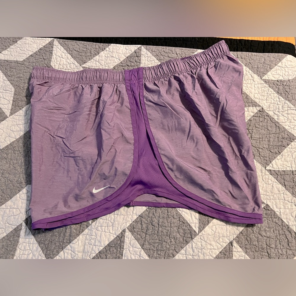 Nike Tempo Dri-Fit Shorts 2X Plus Purple